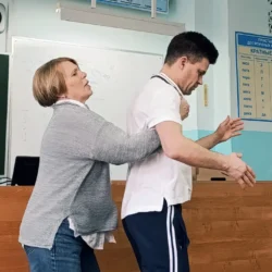 «Время из нас вытекает, чтобы наполнить других.»